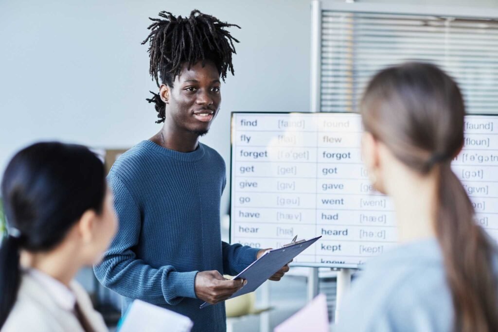 Experts Explained Phonetics and Phonology in Accent Reduction